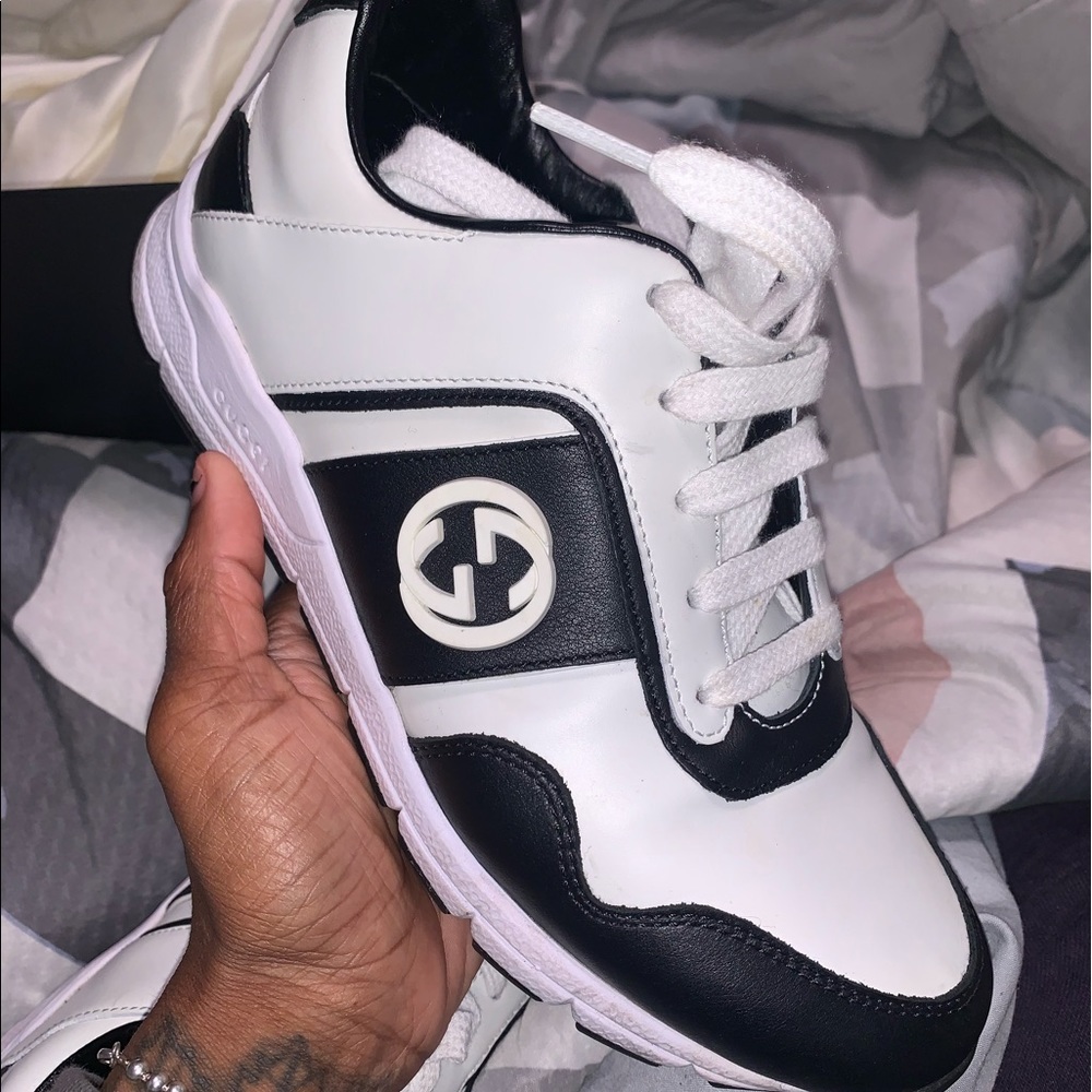 Black & white Gucci shoe. Only worn ONCE! True fit & is Authentic!!